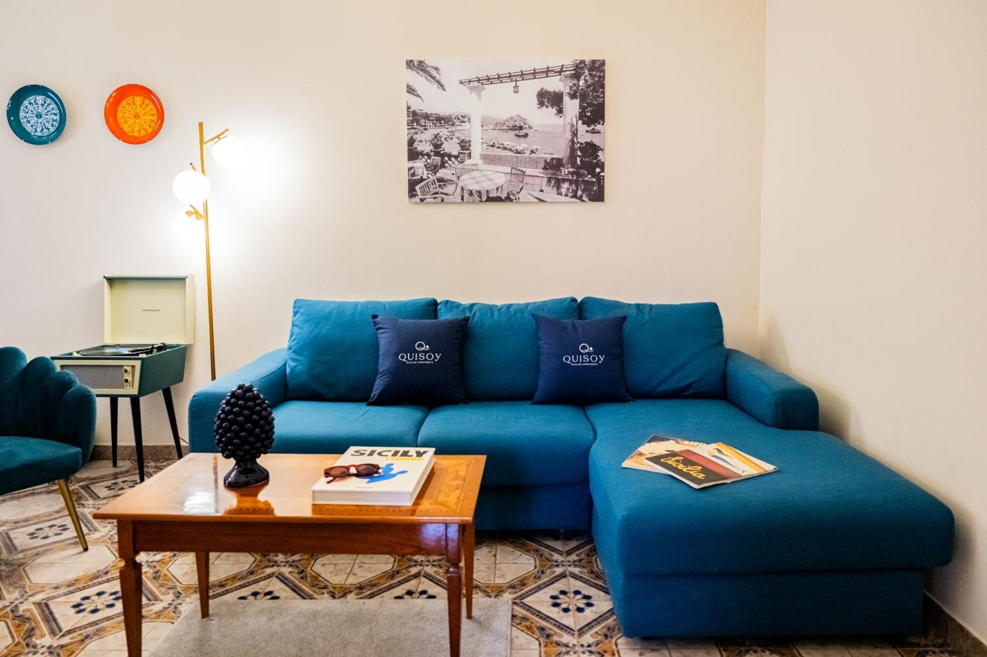 Achilles Apartment Giardini Naxos Dış mekan fotoğraf