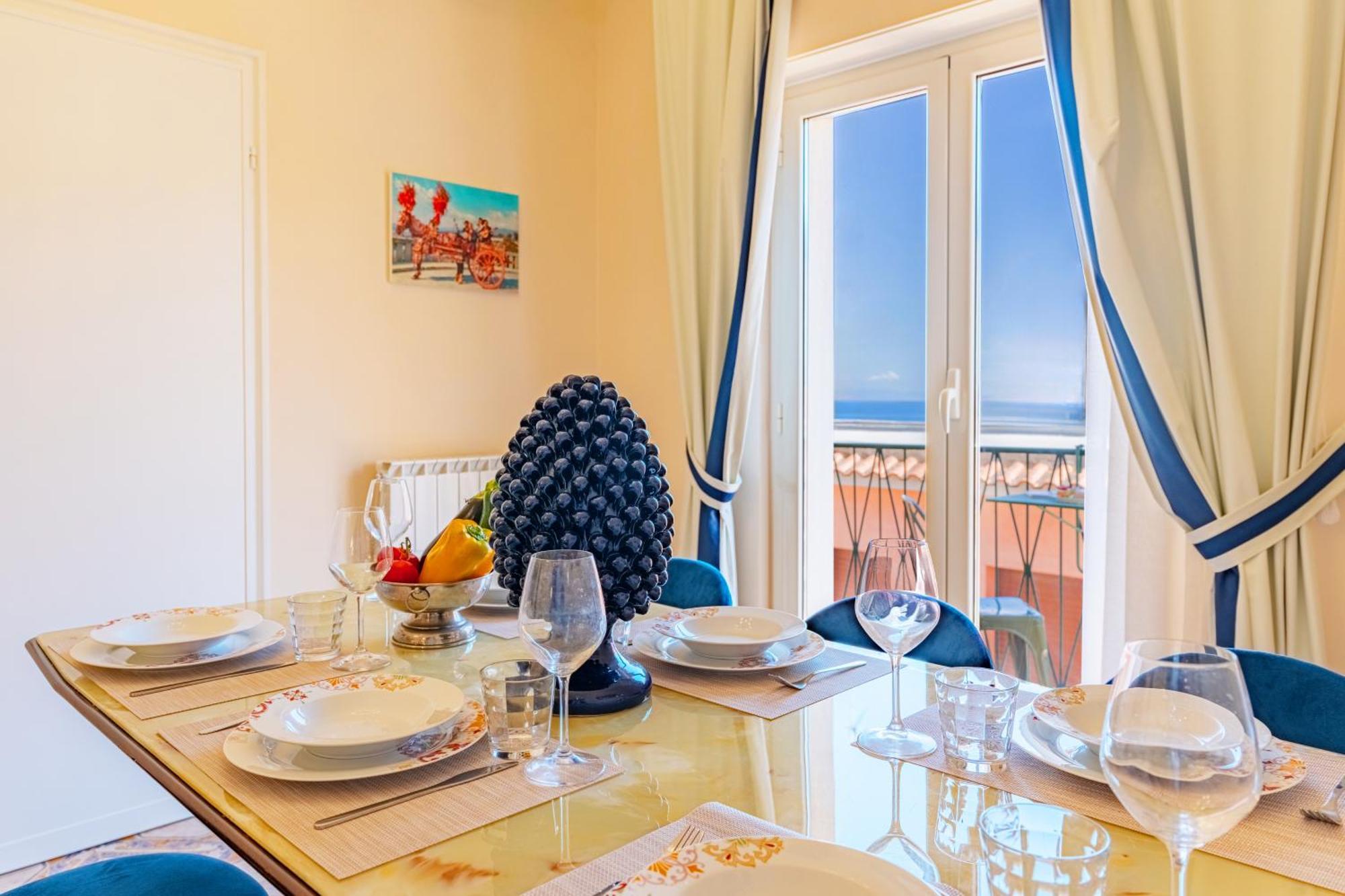 Achilles Apartment Giardini Naxos Dış mekan fotoğraf
